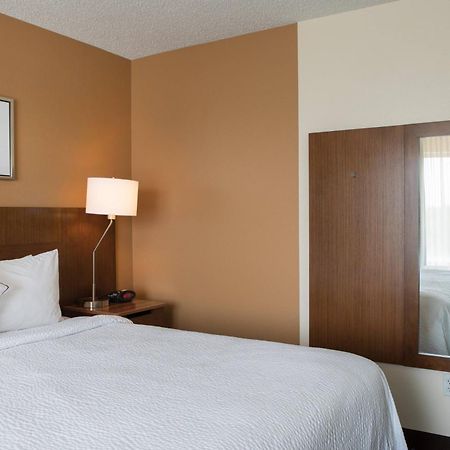 Fairfield Inn By Marriott Loveland Fort Collins Exterior photo