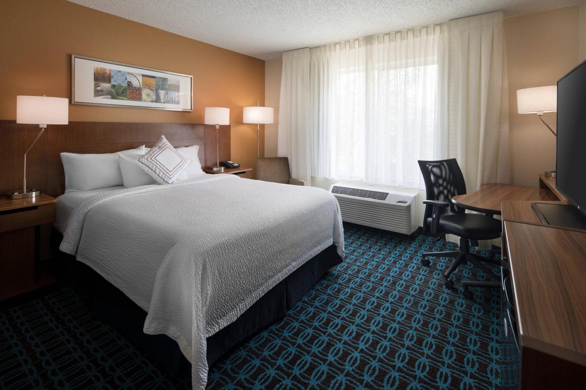 Fairfield Inn By Marriott Loveland Fort Collins Exterior photo