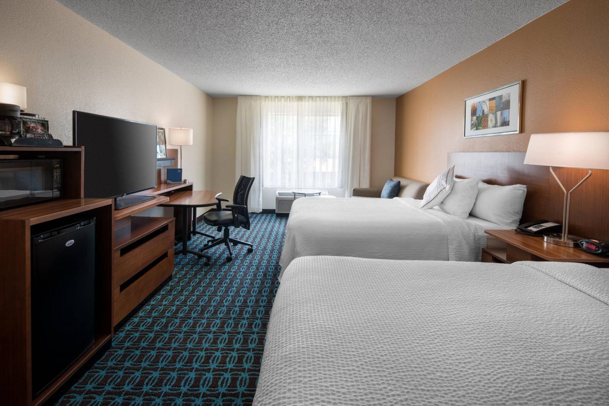 Fairfield Inn By Marriott Loveland Fort Collins Exterior photo