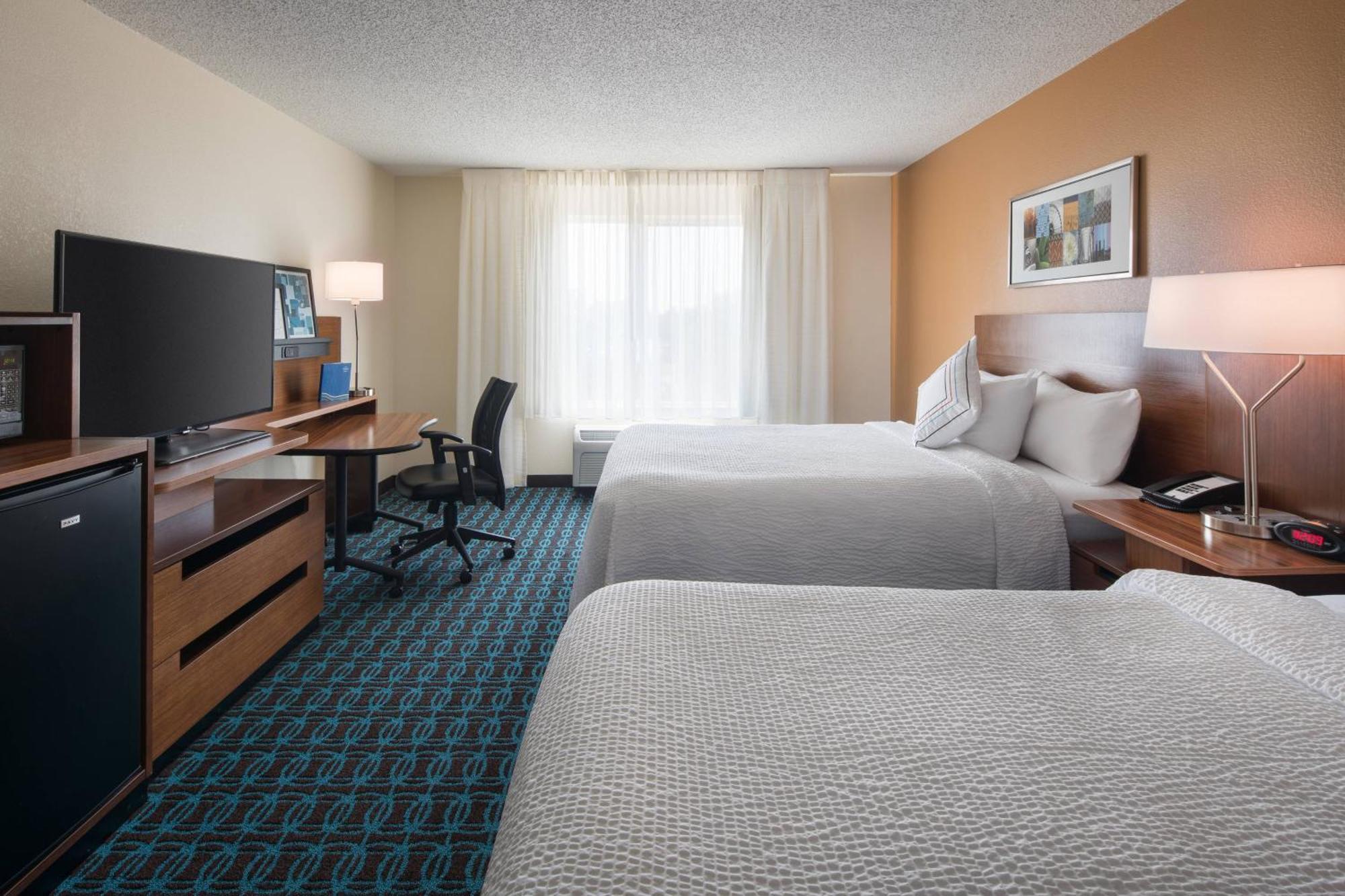 Fairfield Inn By Marriott Loveland Fort Collins Exterior photo