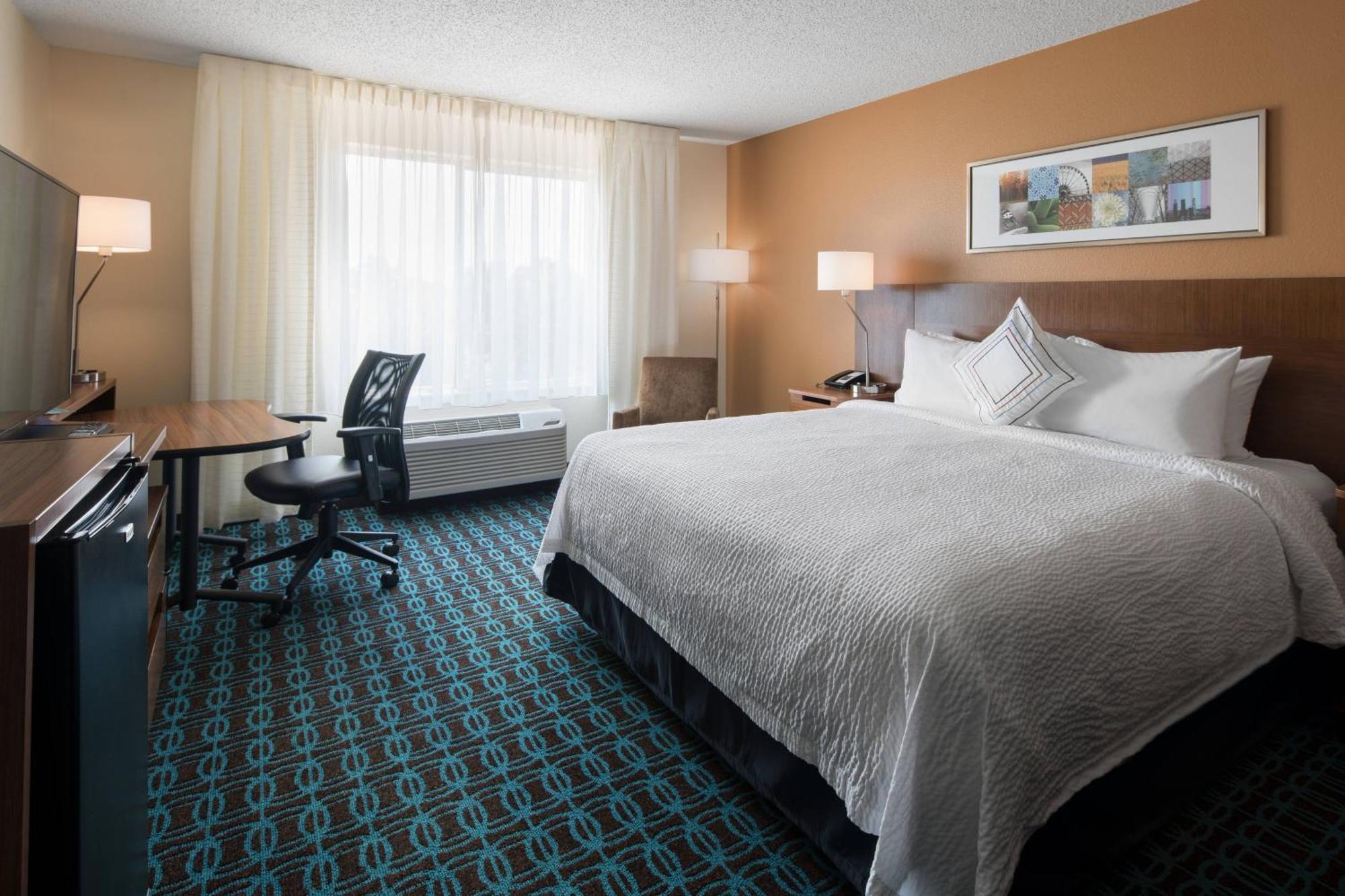 Fairfield Inn By Marriott Loveland Fort Collins Exterior photo
